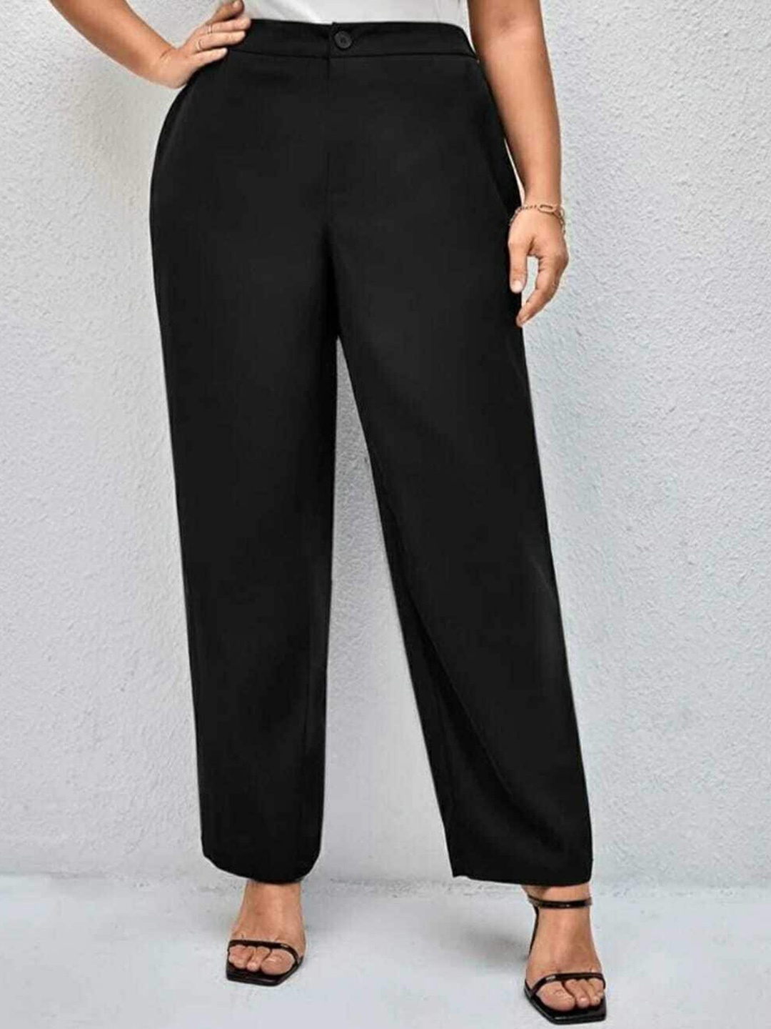 

Next One Women Relaxed Straight Leg Slim Fit High-Rise Easy Wash Trousers, Black