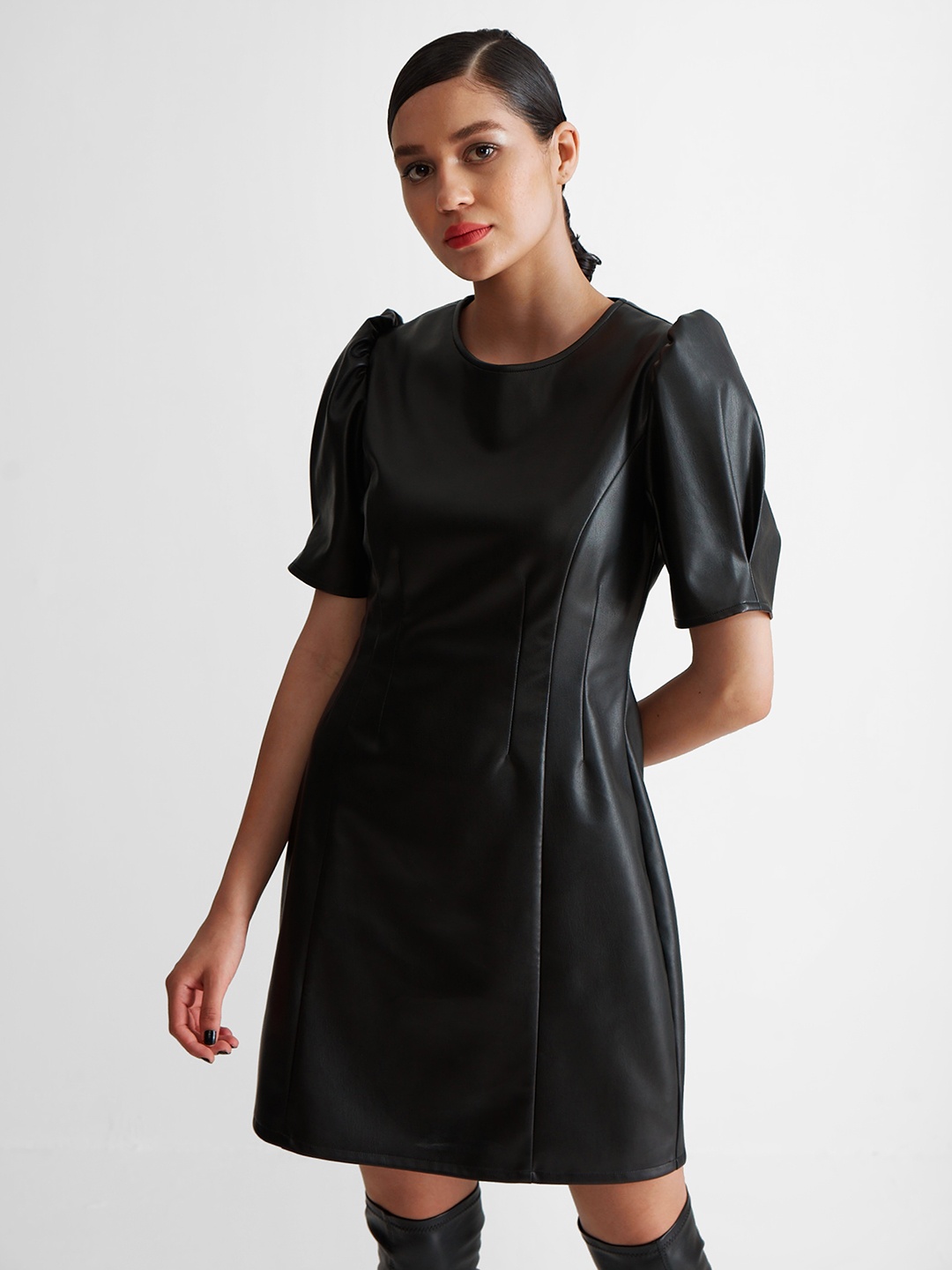 

COVER STORY Pleated A-Line Dress, Black