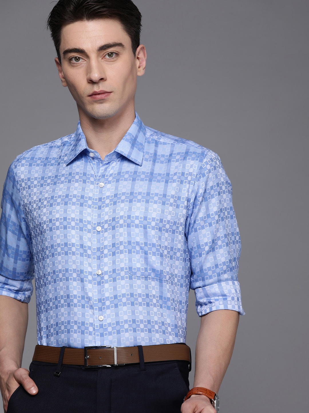 

Raymond Men Pure Cotton Contemporary Fit Checked Formal Shirt, Blue