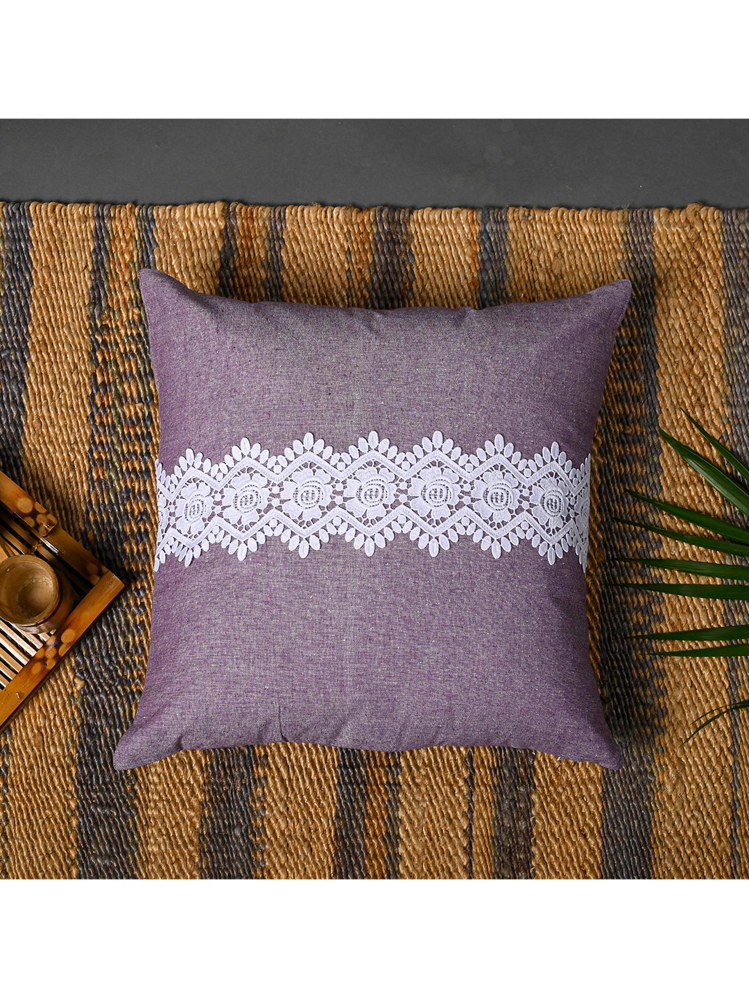 

OUSSUM Set of 2 Pink & White Embellished Square Cushion Covers
