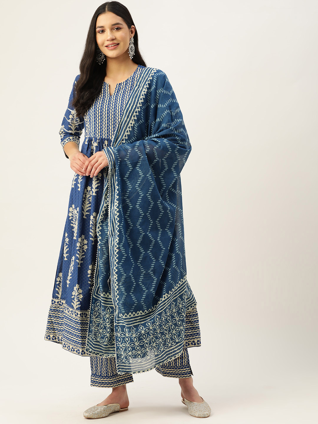 

Jaipur Morni Women Blue Ethnic Motifs Printed Gotta Patti Pure Cotton Kurta with Trousers & With Dupatta