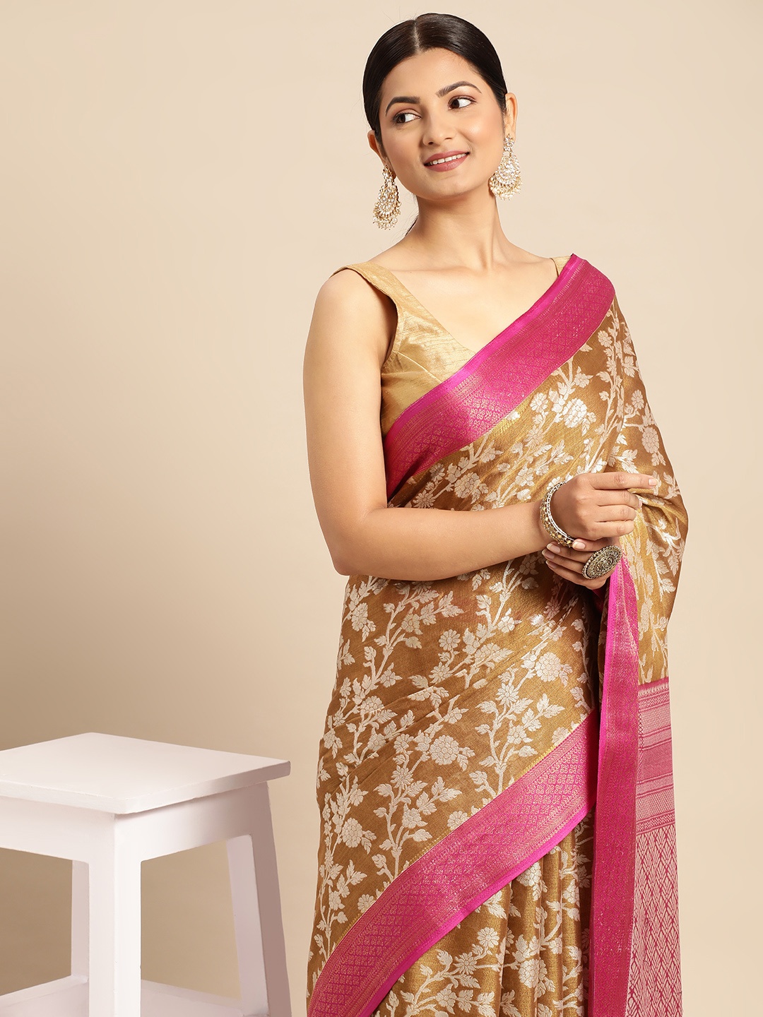 

PERFECTBLUE Ethnic Motifs Zari Kanjeevaram Saree, Gold