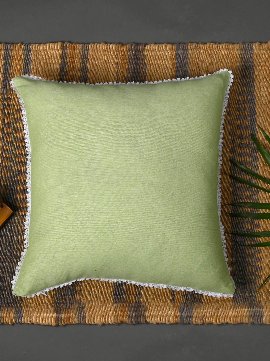 

OUSSUM Green & White Set of 2 Square Cotton Cushion Covers