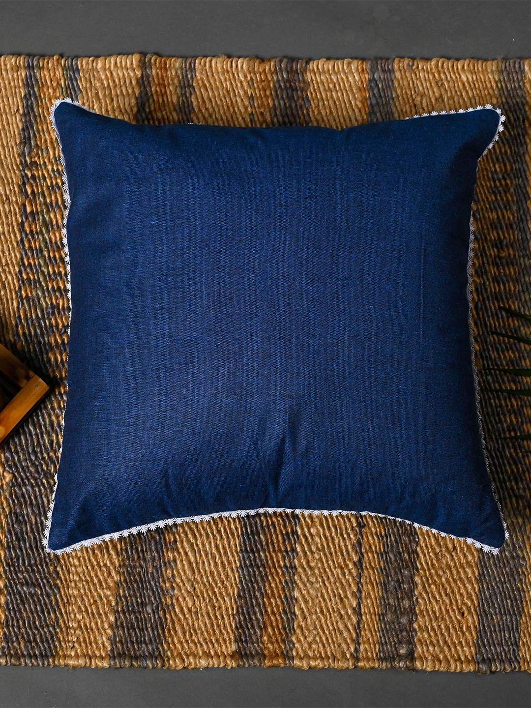 

OUSSUM Blue & White Set Of 2 Square Cotton Cushion Covers With Zipper