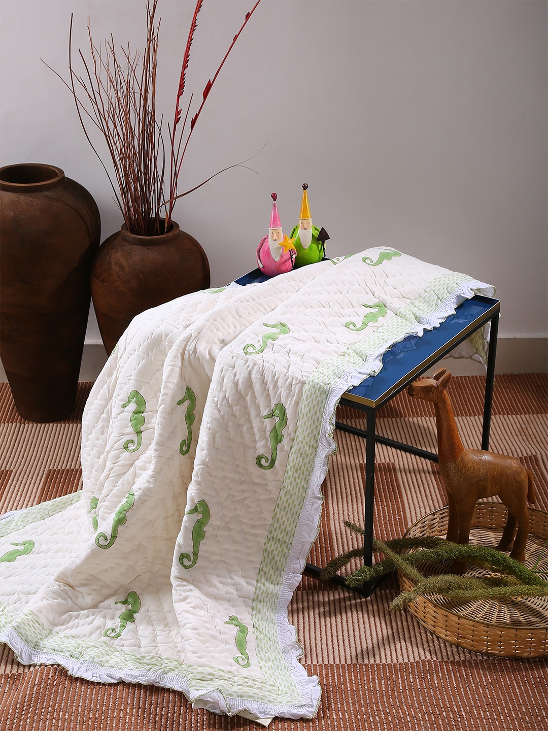 

Amoliconcepts White & Green Cartoon Characters Mild Winter Single Bed Quilt