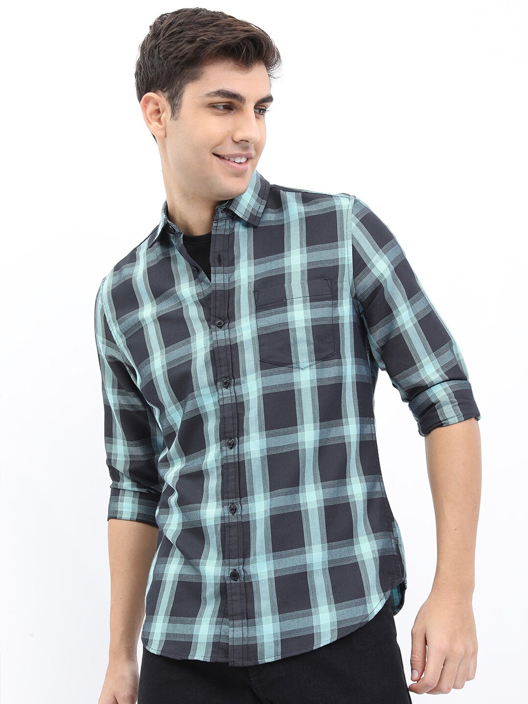 

KETCH Men Slim Fit Checked Casual Shirt, Black