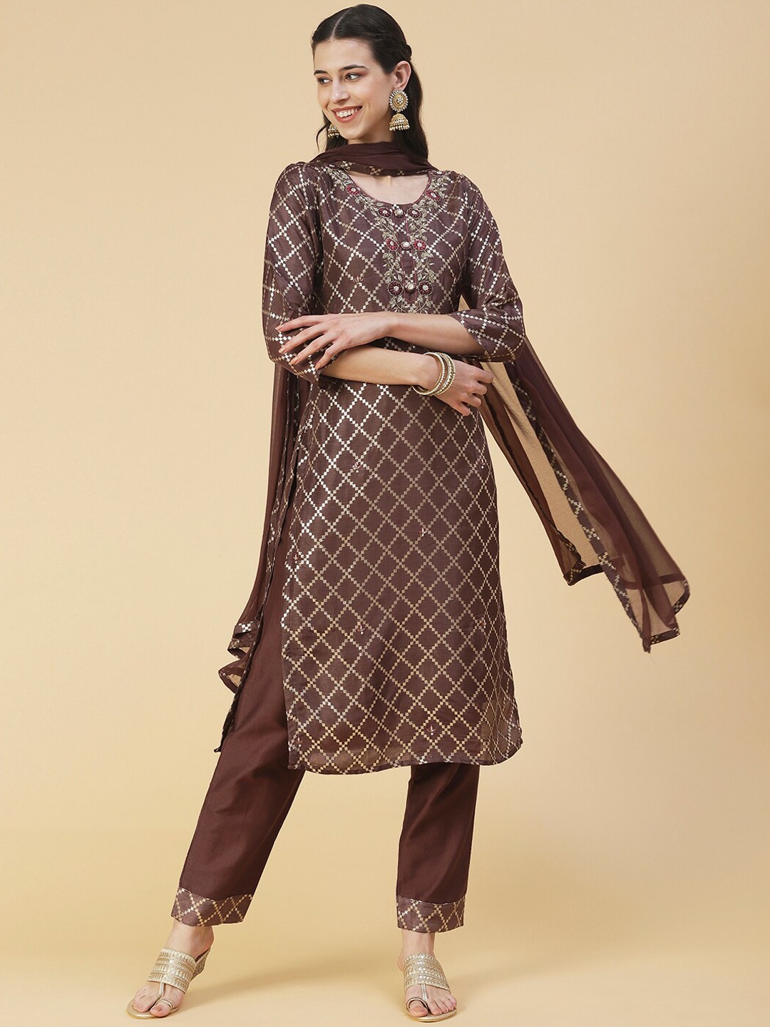 

FASHOR Women Printed Sequinned Kurta with Trousers & With Dupatta, Brown