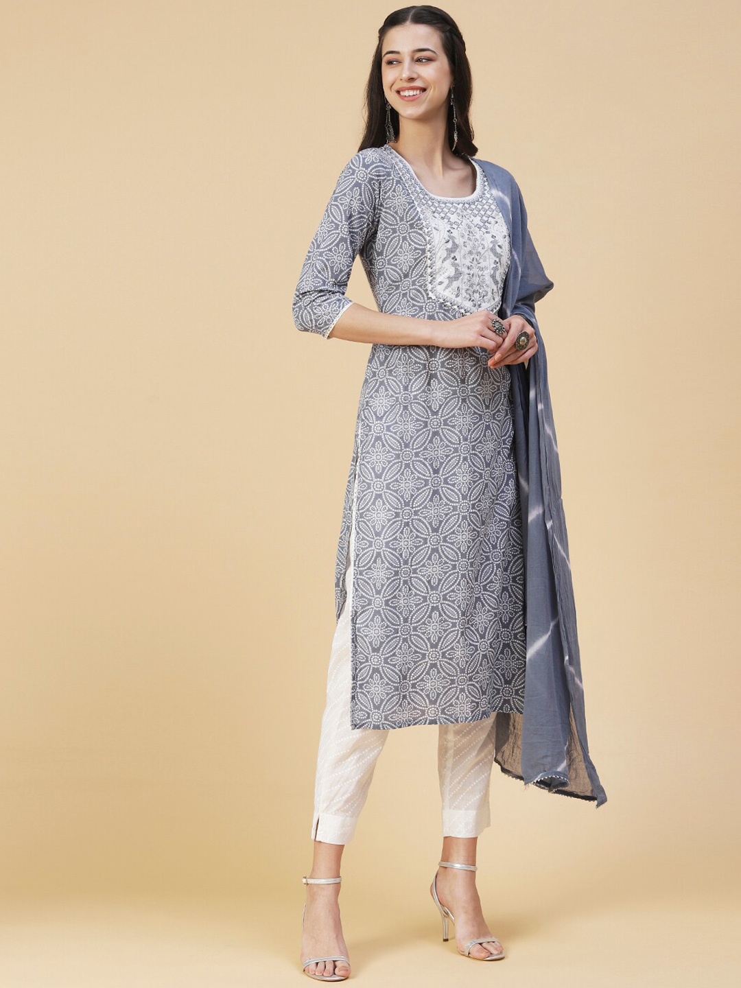 

FASHOR Women Blue Ethnic Motifs Printed Pure Cotton Kurta with Trousers & Dupatta