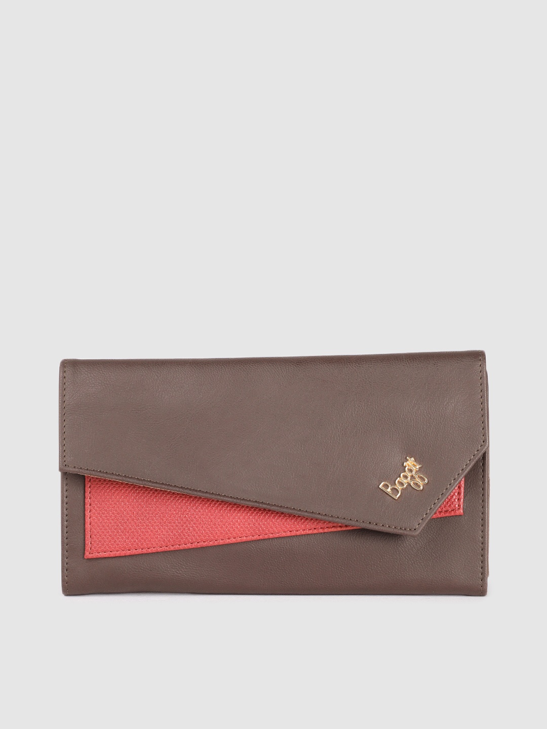 

Baggit Women Solid Three Fold Wallet, Brown