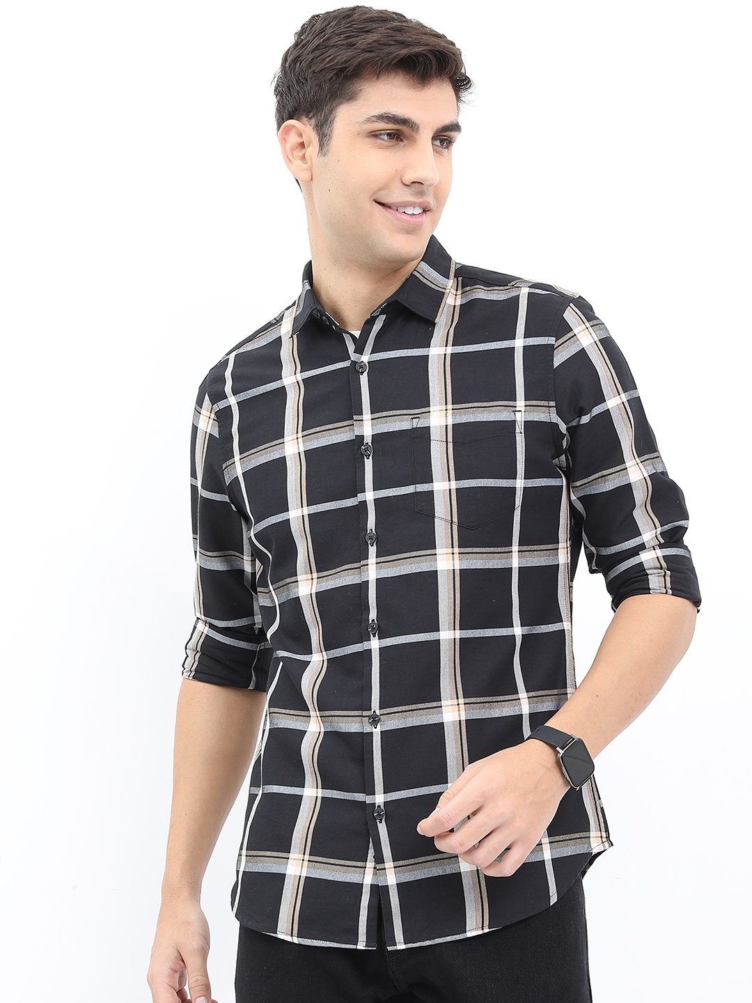 

HIGHLANDER Men Slim Fit Windowpane Checks Casual Shirt, Black