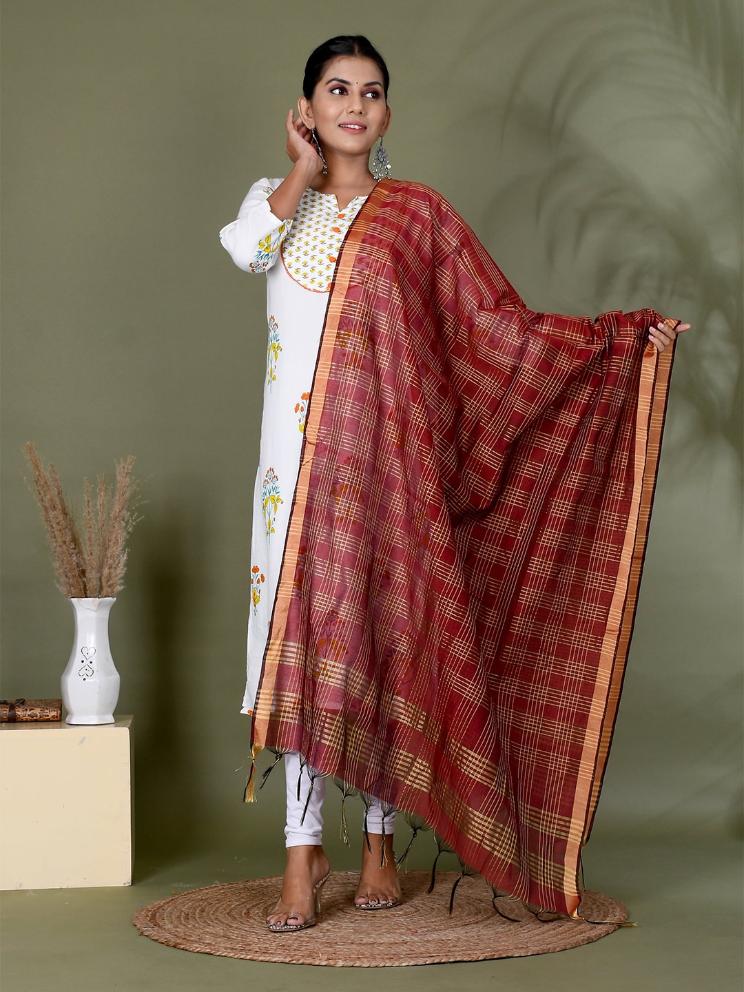 

Kesarya Checked Organza Dupatta, Maroon