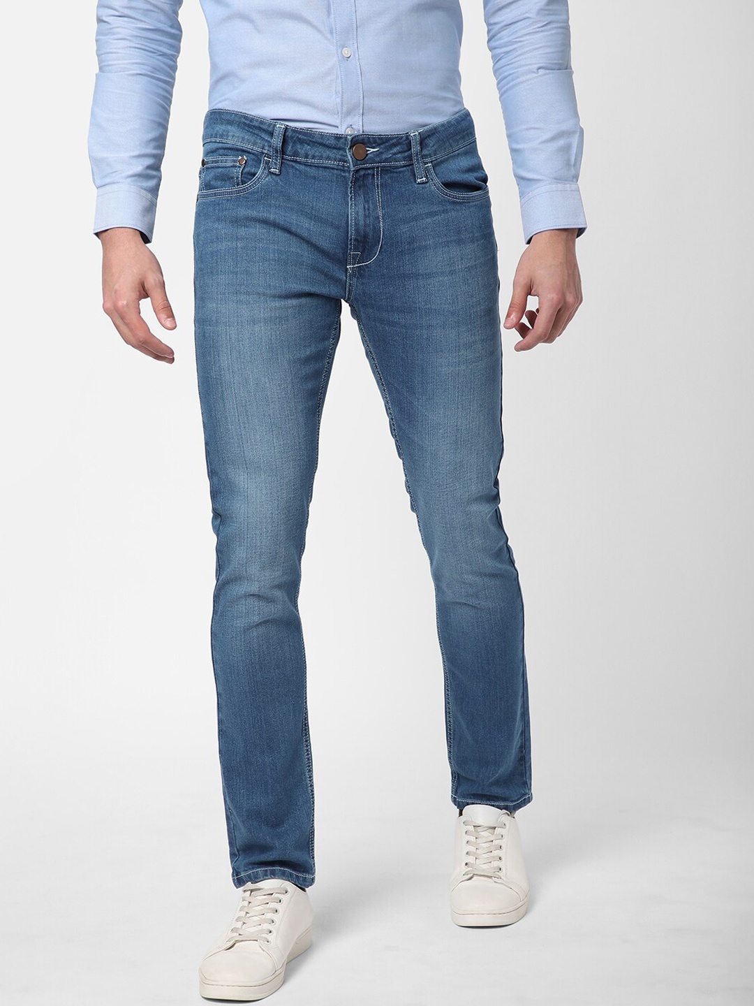 

R&B Men Blue Slim Fit Mildly Distressed Light Fade Jeans