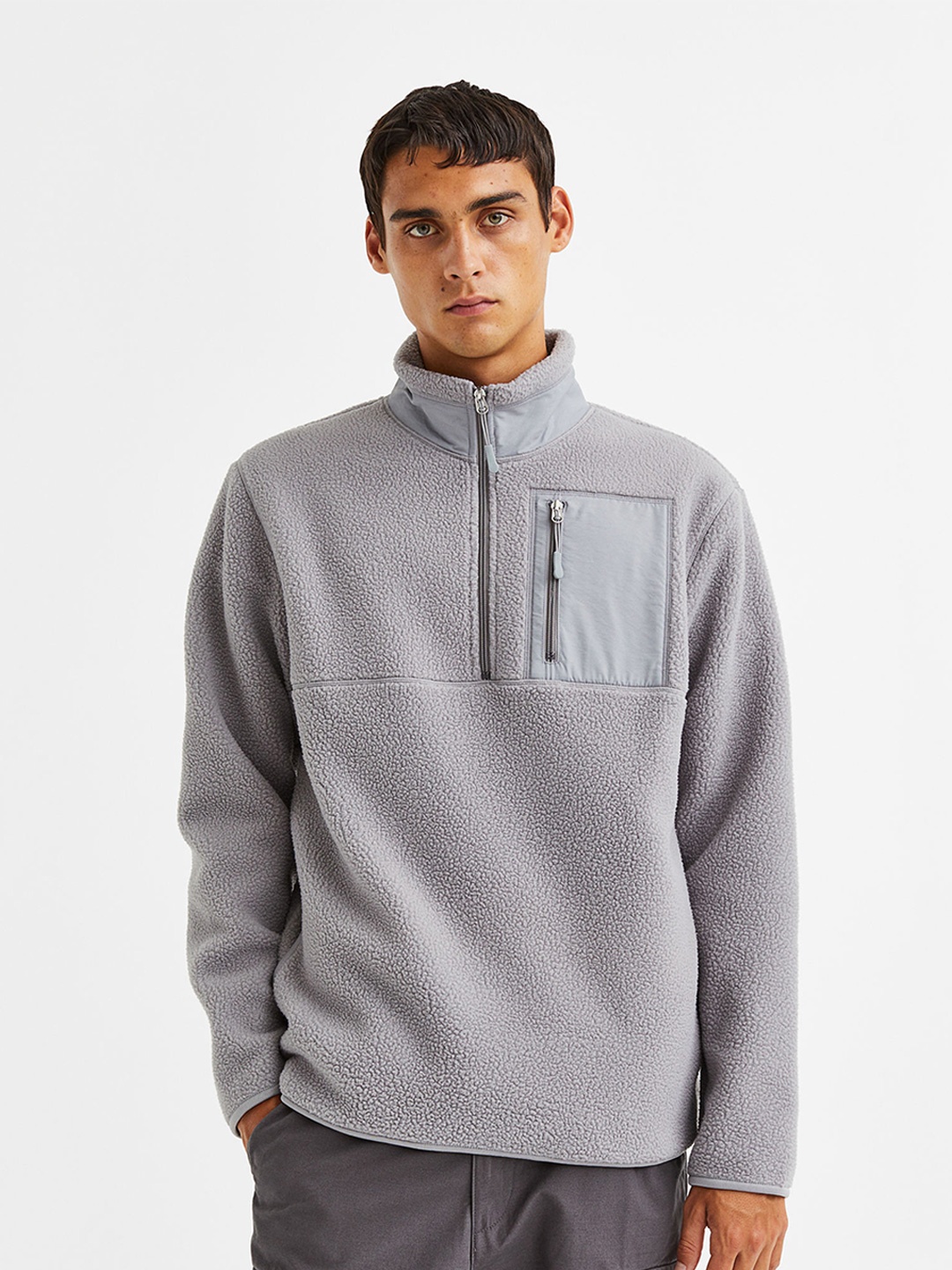 

H&M Men Regular Fit THERMOLITE Teddy Top, Grey
