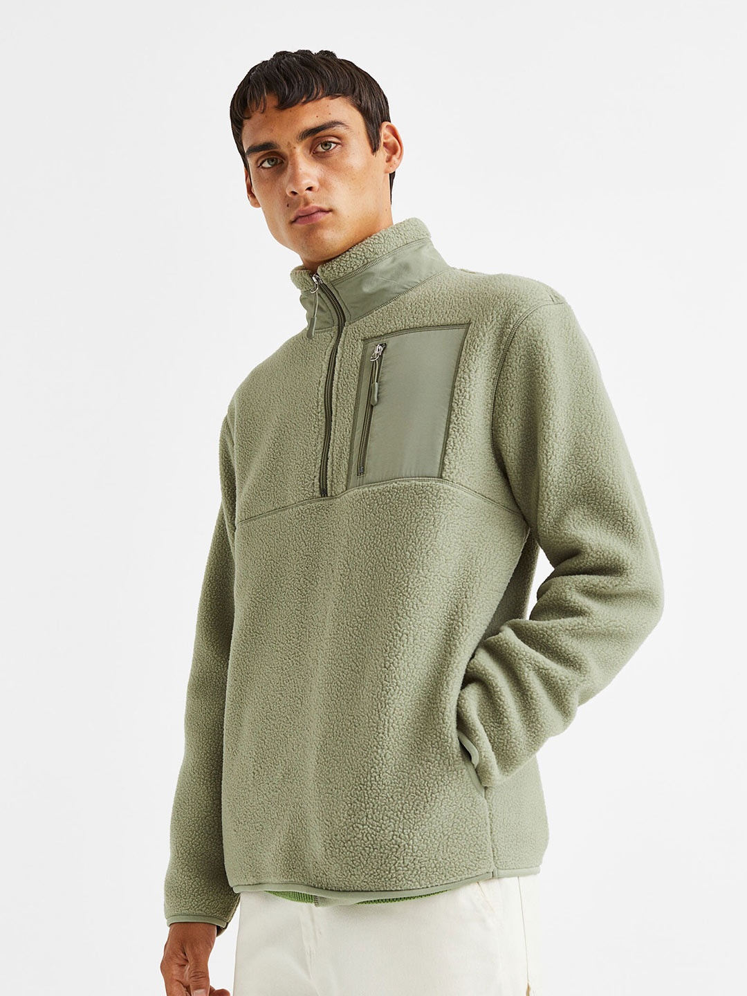 

H&M Men Regular Fit THERMOLITE Teddy Top, Sea green