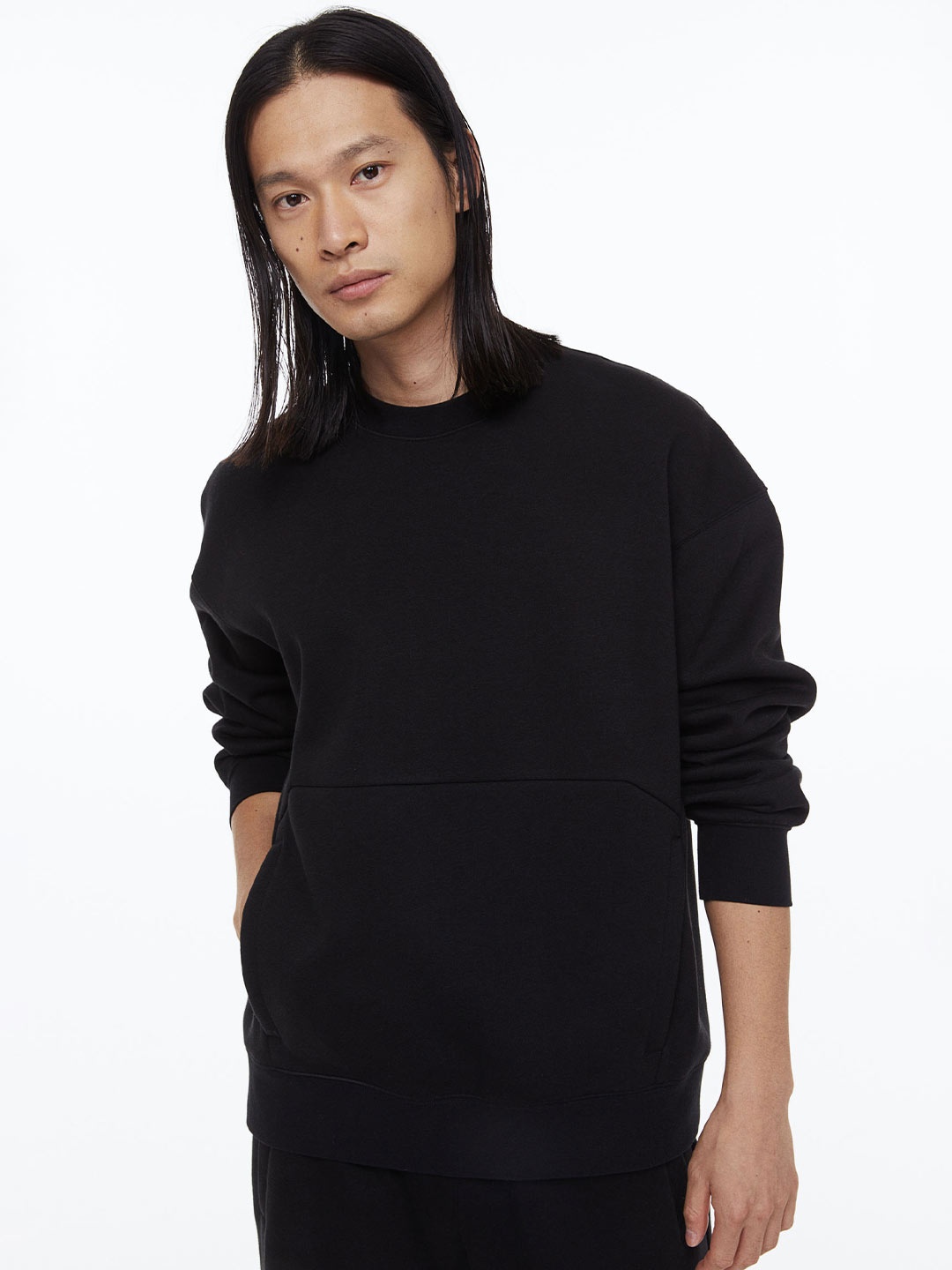 

H&M Men Warm Sports Sweatshirt, Black
