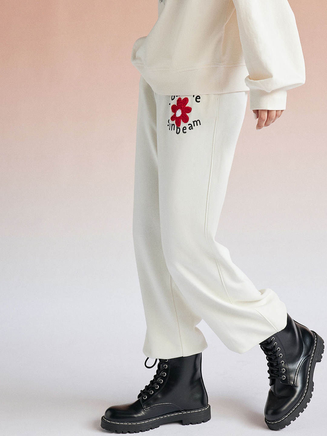 

H&M Women Motif-Detail Joggers, Off white