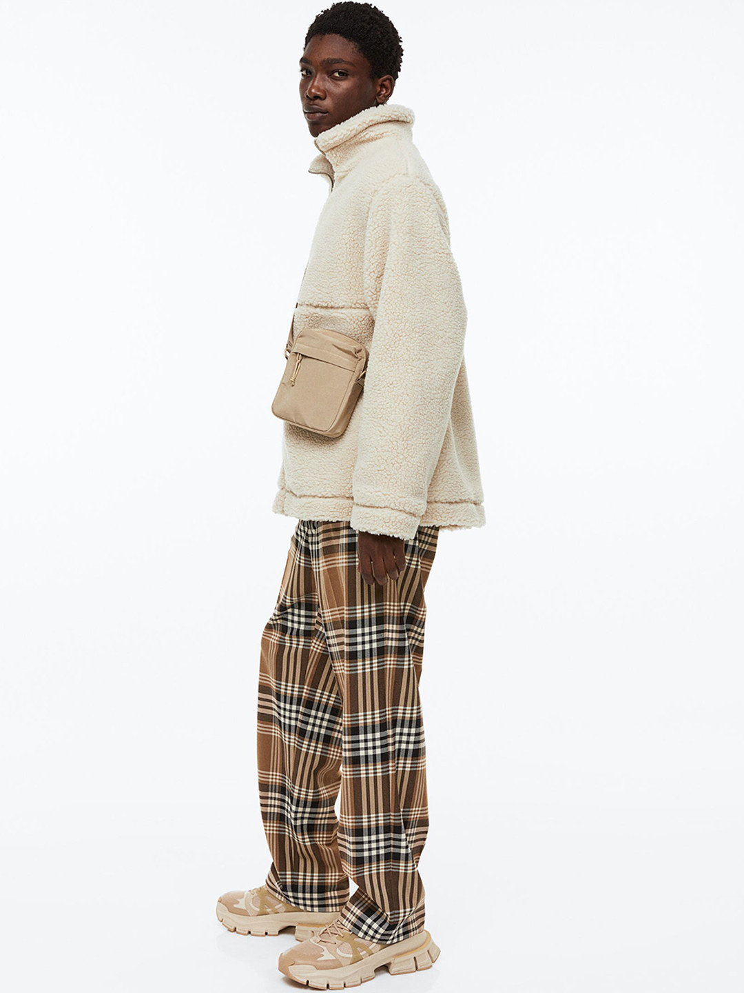 

H&M Men Regular Fit Teddy Jacket, Beige