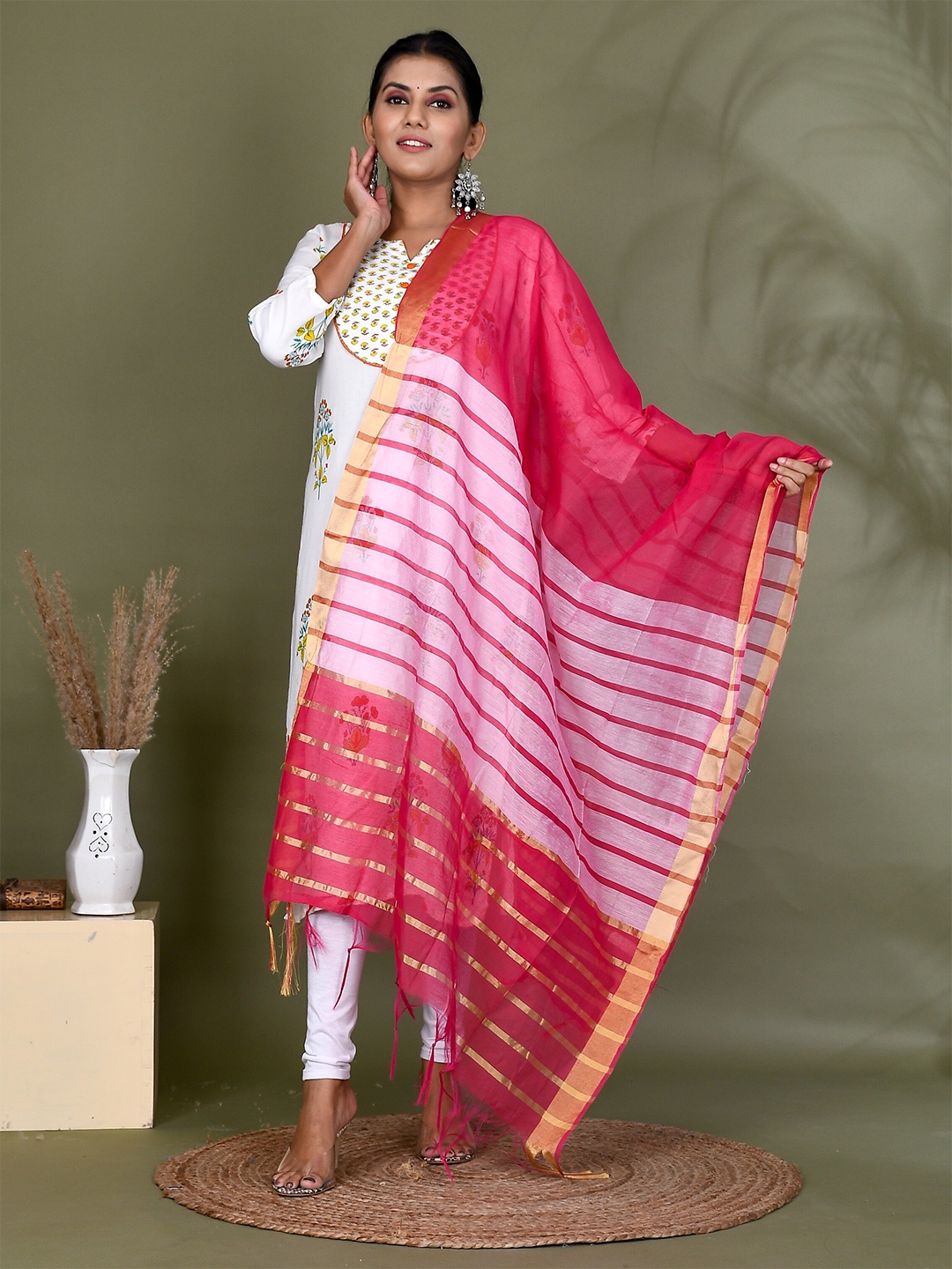 

Kesarya Striped Organza Dupatta, Pink