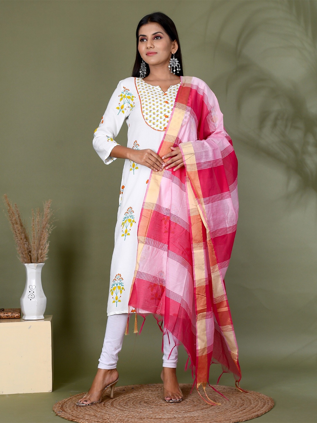 

Kesarya Striped Organza Dupatta, Pink