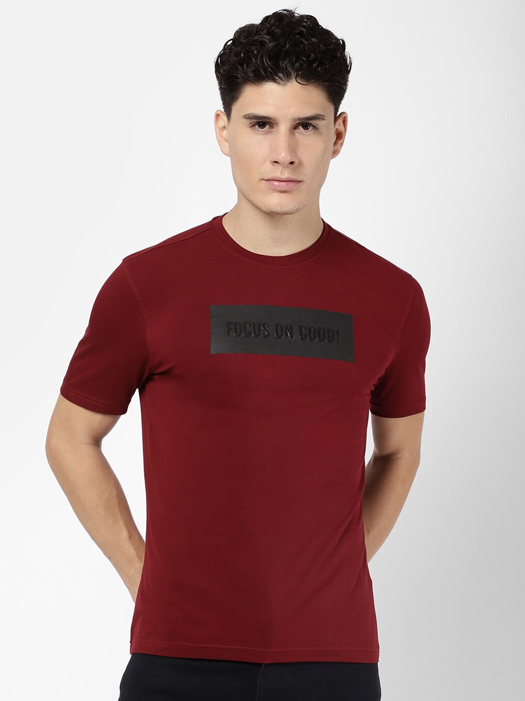 

R&B Men Printed Cotton T-shirt, Purple