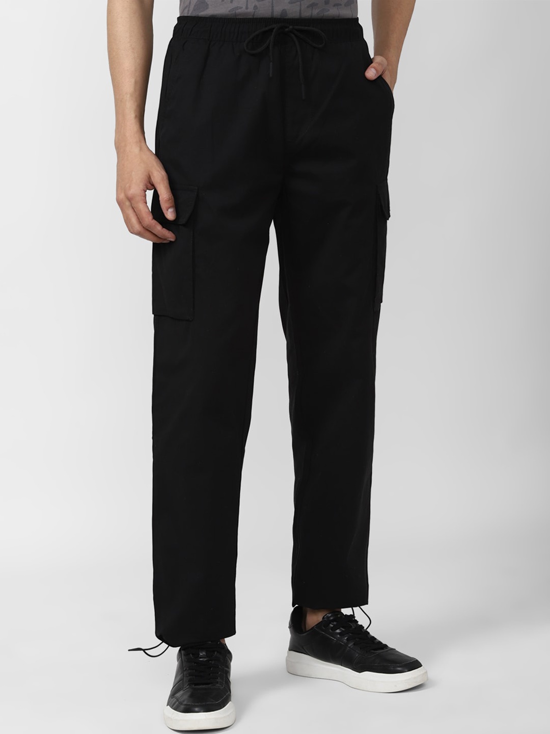 

FOREVER 21 Men Cargos Trousers, Black