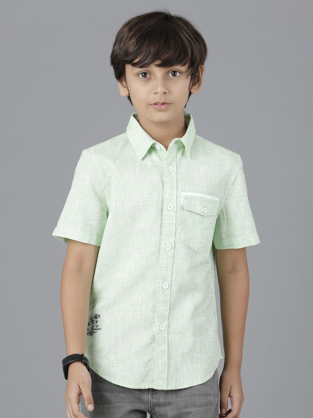 

UNDER FOURTEEN ONLY Boys Casual Spread Collar Cotton Shirt, Green