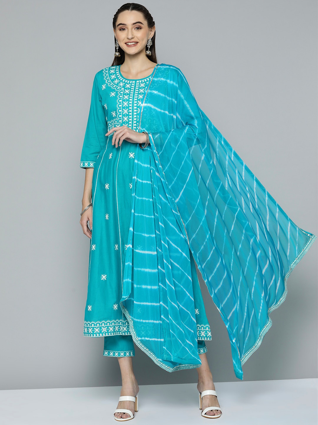 

HERE&NOW Women Blue Ethnic Motifs Embroidered Thread Work Kurta with Trousers & With Dupatta