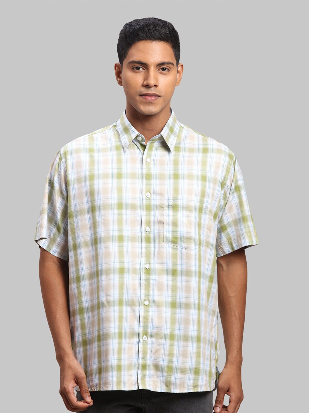 

ColorPlus Men Checked Cotton Casual Shirt, Green