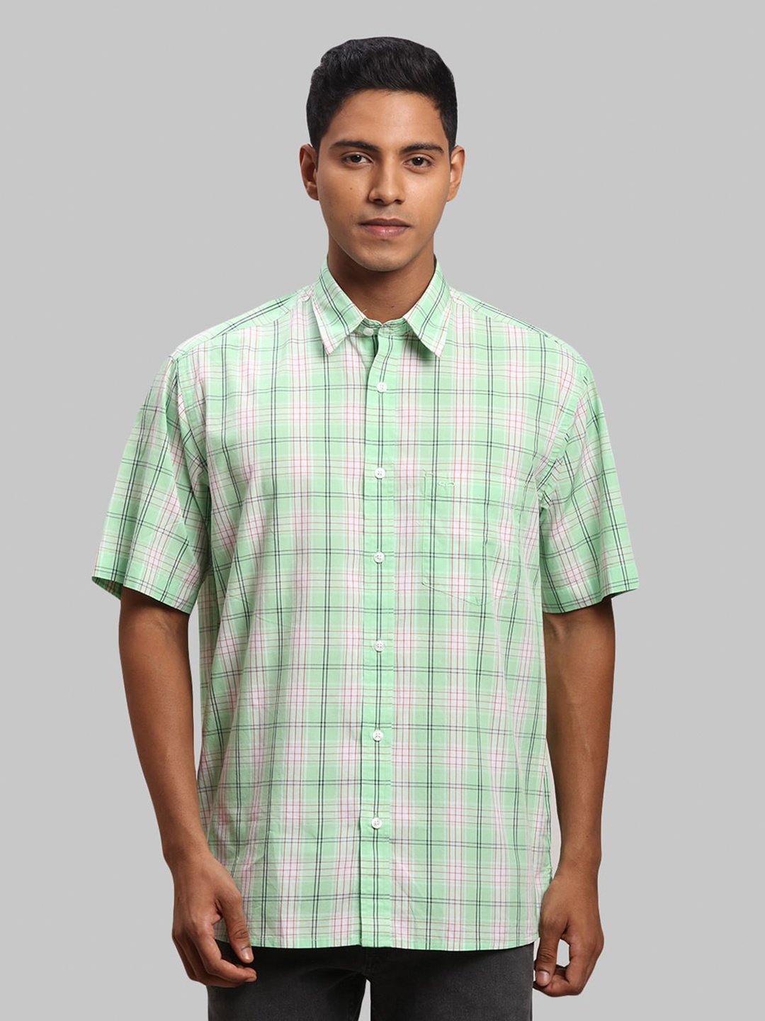 

ColorPlus Men Checked Casual Cotton Shirt, Green
