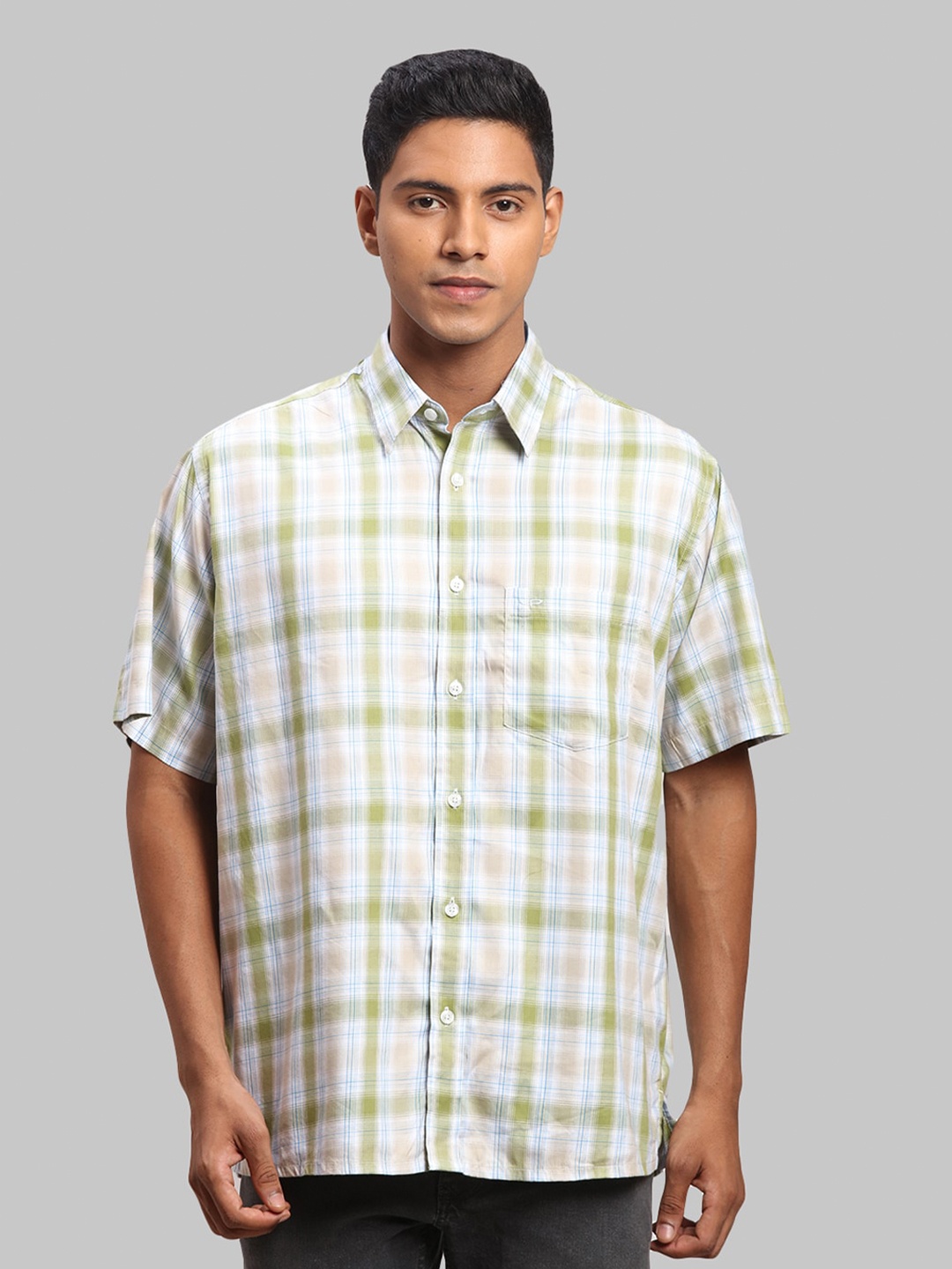 

ColorPlus Men Checked Casual Shirt, Green