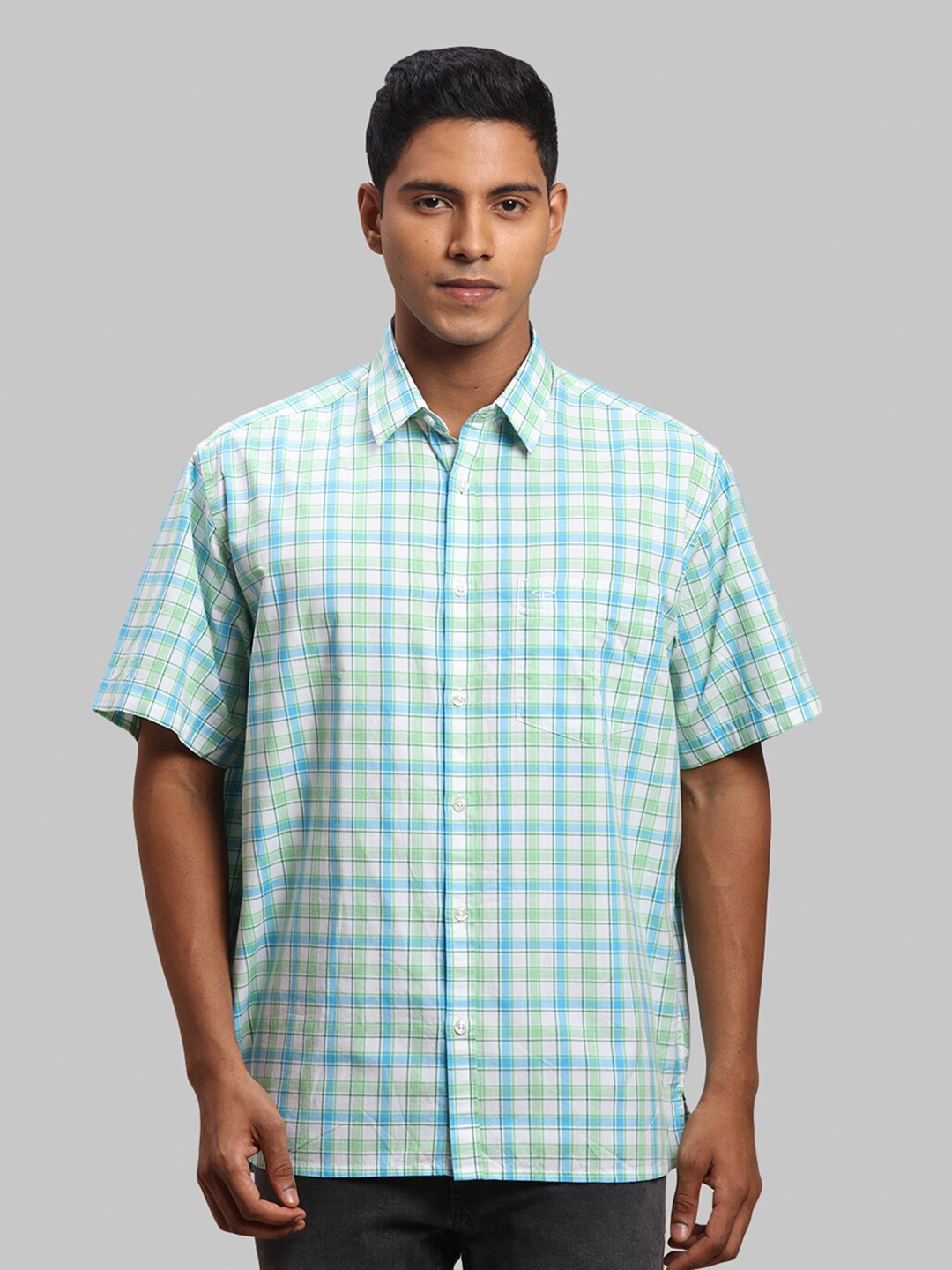 

ColorPlus Men Plus Size White Buffalo Checks Casual Cotton Shirt