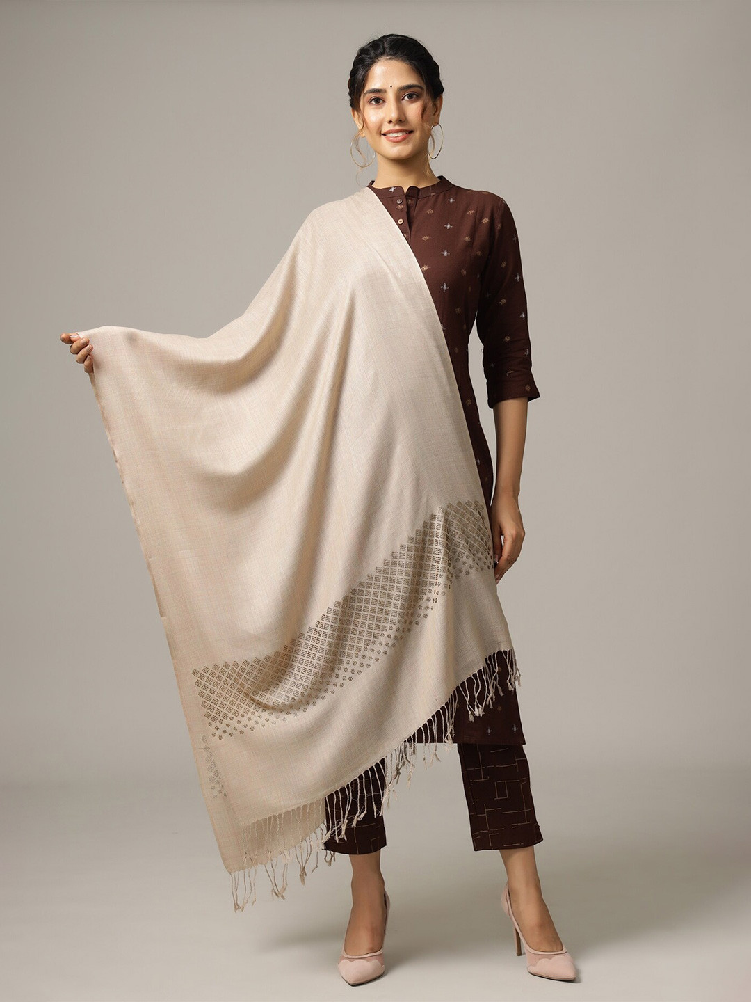 

HANDICRAFT PALACE Women Woven Design Wool Stole, Rose gold