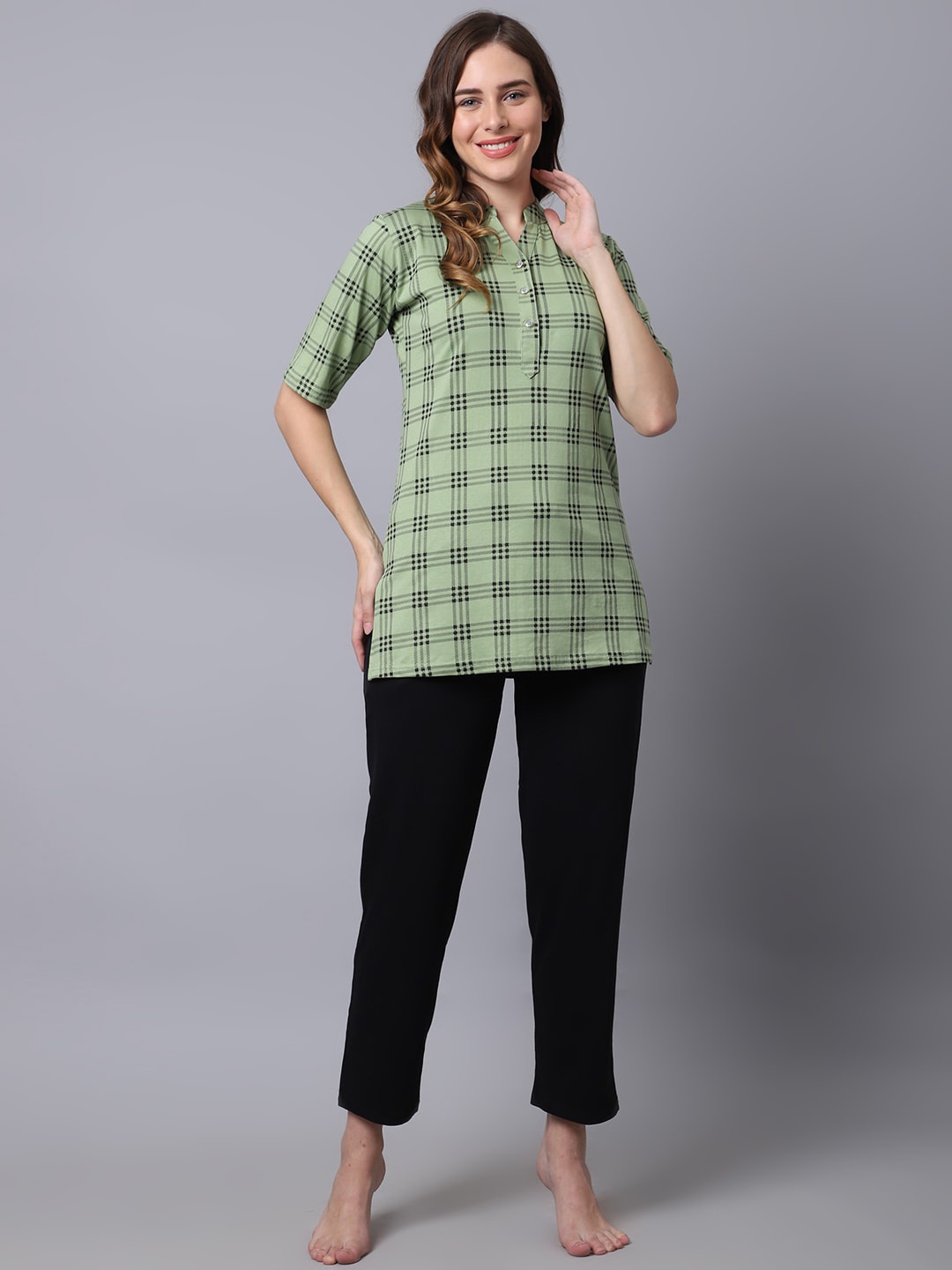 

Katn India Women Printed Pure Cotton Night suit, Green