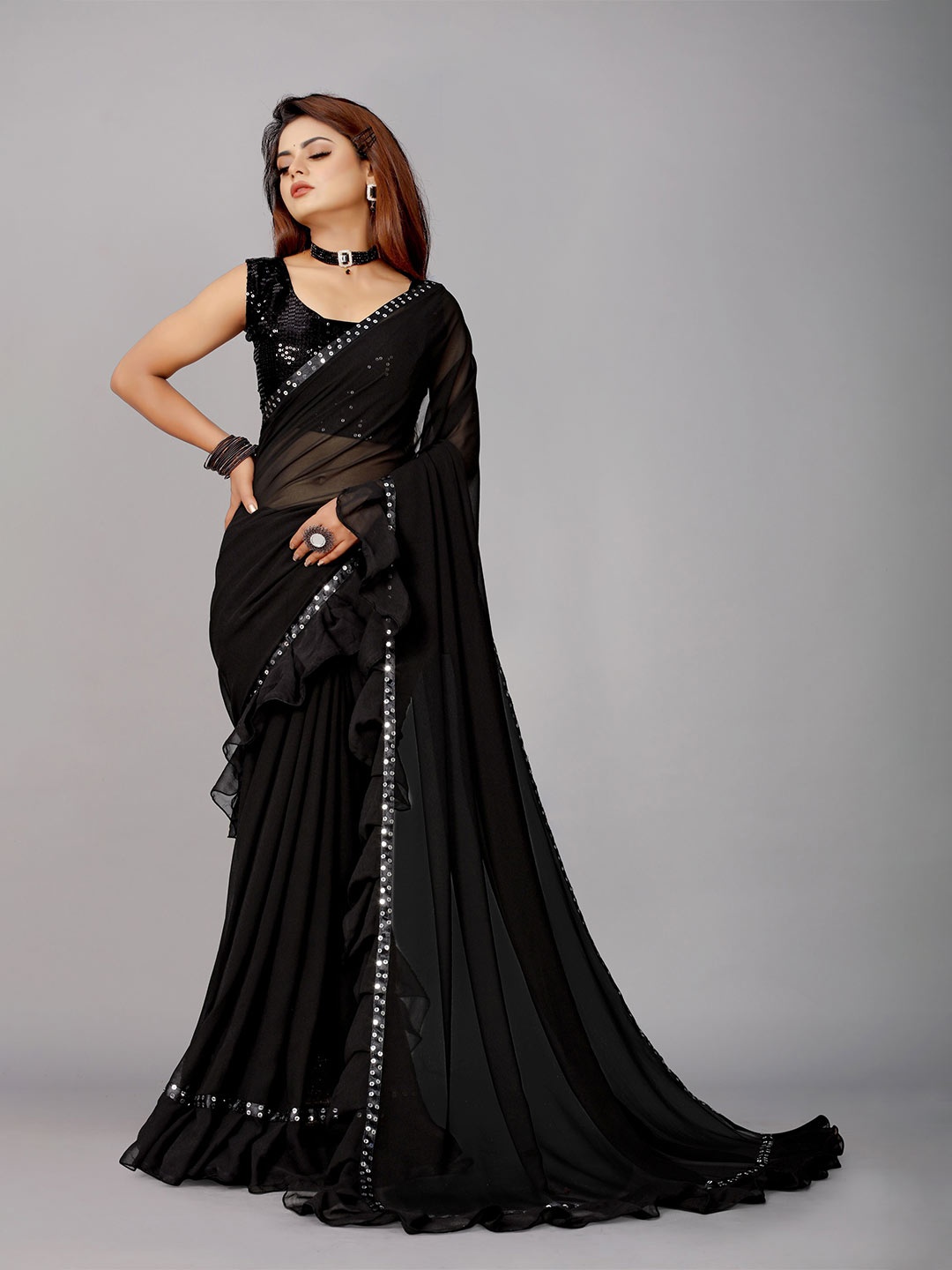

B4ME COM Sequinned Pure Georgette Tussar Saree, Black