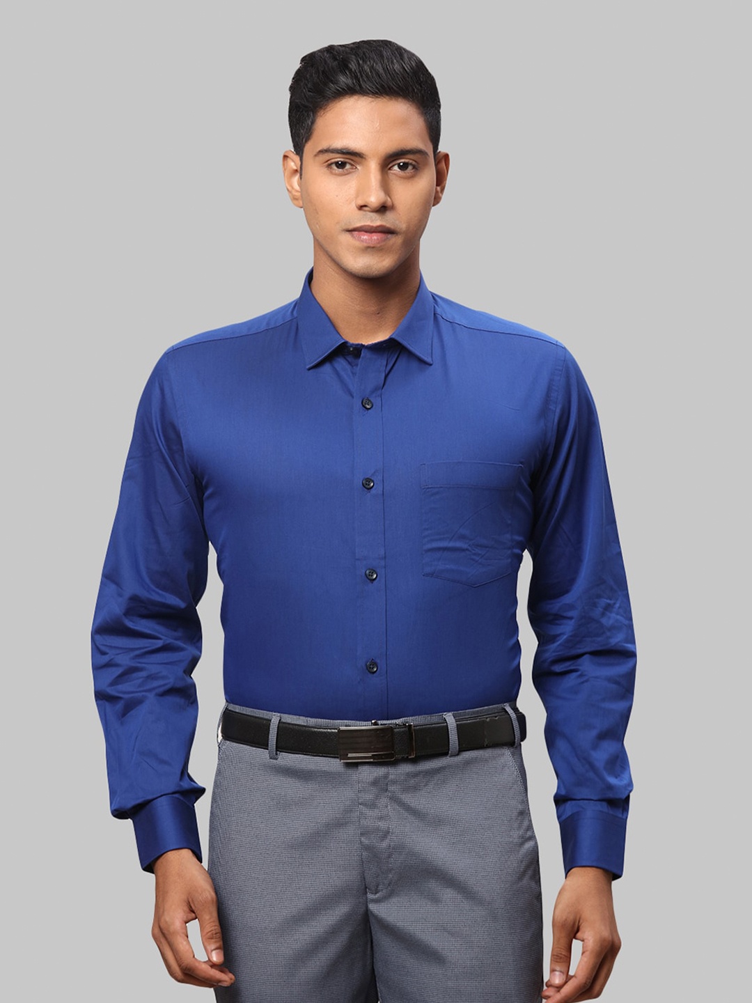 

Park Avenue Men Cotton Formal Shirt, Blue