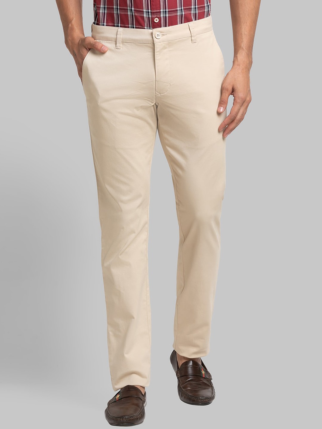 

Parx Men Soild Regular-Fit Trousers, Beige