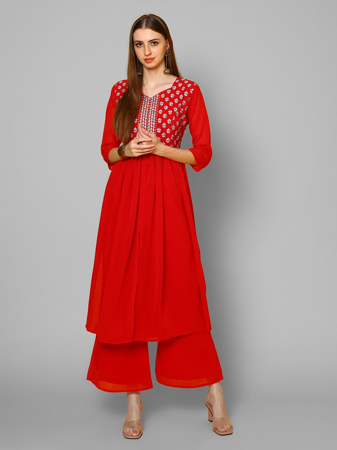 

NAYRA Women Embroidered Thread Work Kurta with Palazzos, Red