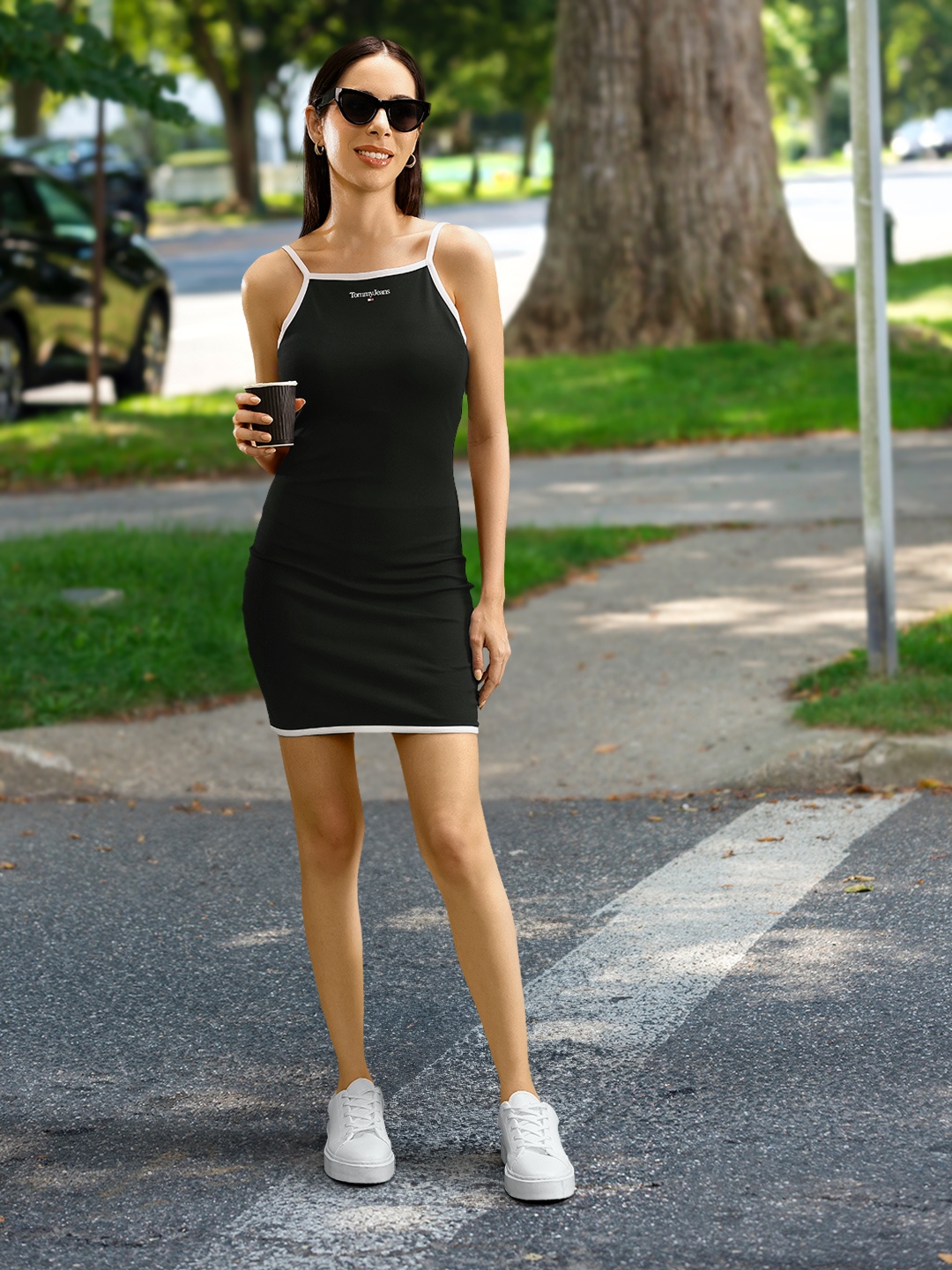 

Tommy Hilfiger Solid Shoulder Straps Bodycon Dress, Black