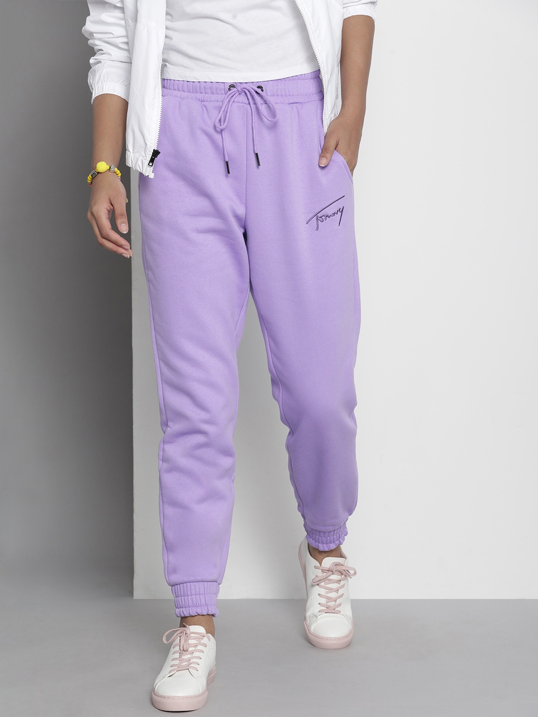 

Tommy Hilfiger Women Solid Joggers, Lavender