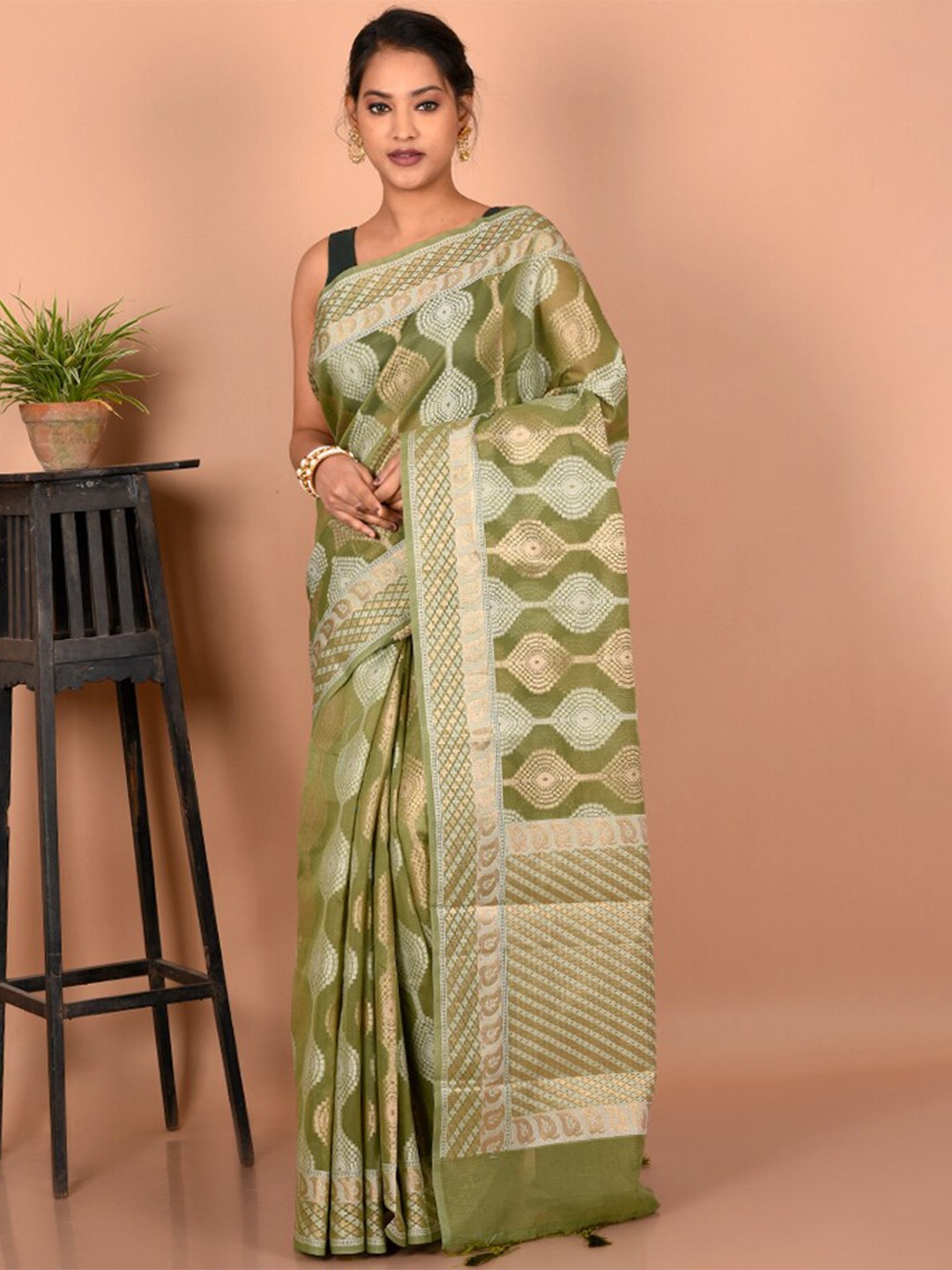 

AllSilks Zari Saree, Green