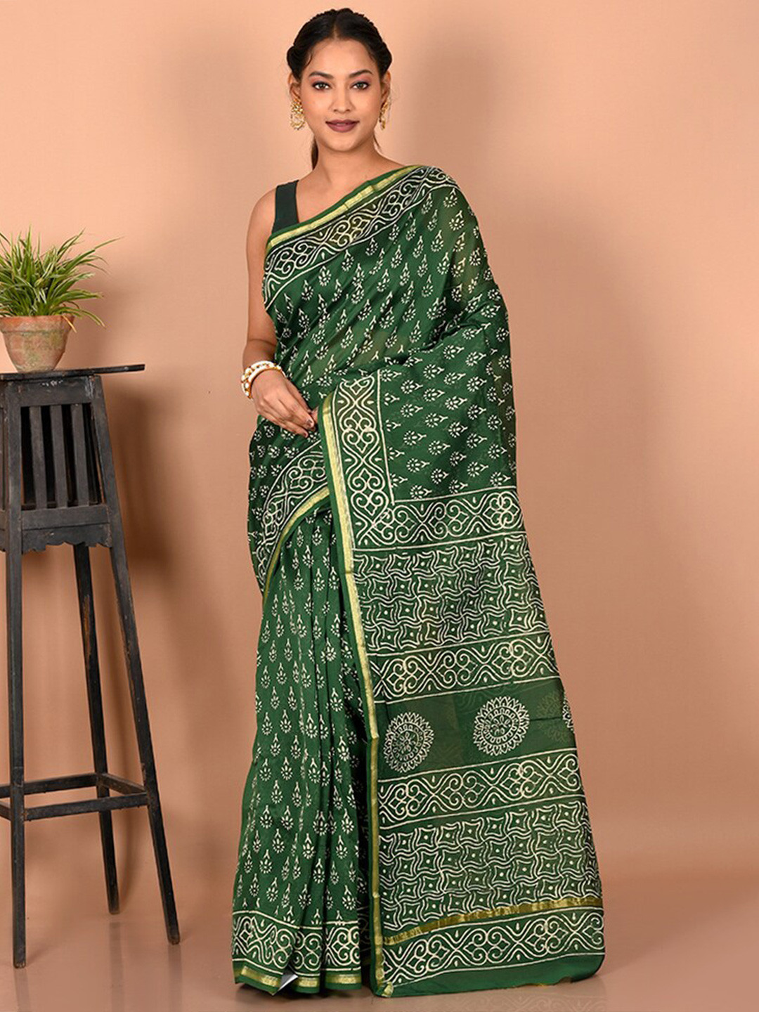 

AllSilks Floral Zari Pure Cotton Chanderi Saree, Green