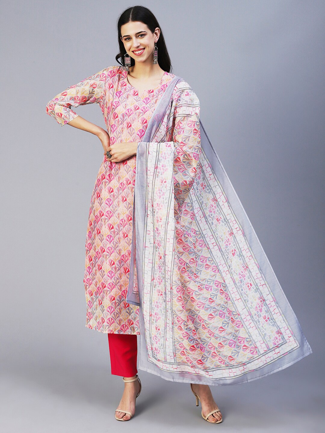 

KALINI Women Floral Printed Kurta With Trousers & Dupatta, Pink