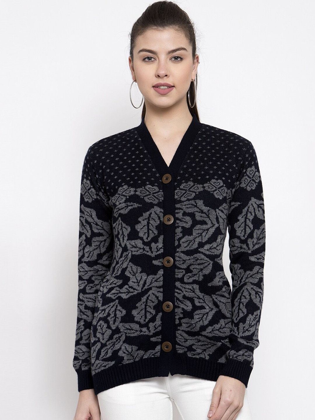 

Kalt Women Floral Printed Acrylic Pullover, Black