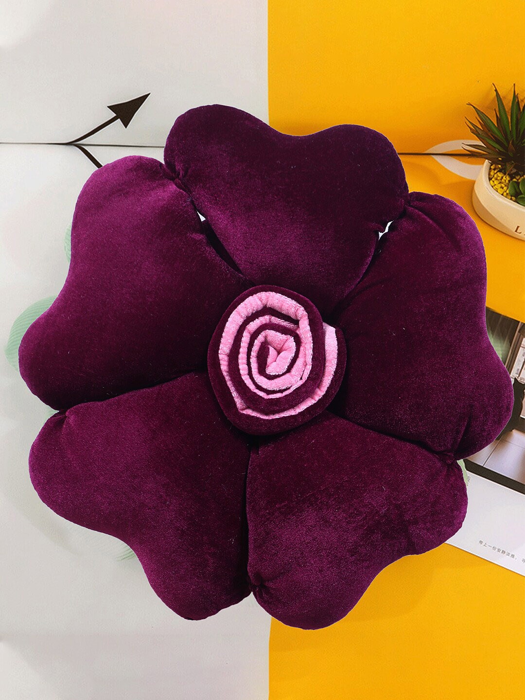 

Kuber Industries Set Of 2 Rose Flower Shaped Soft & Decorative Cushions, Purple