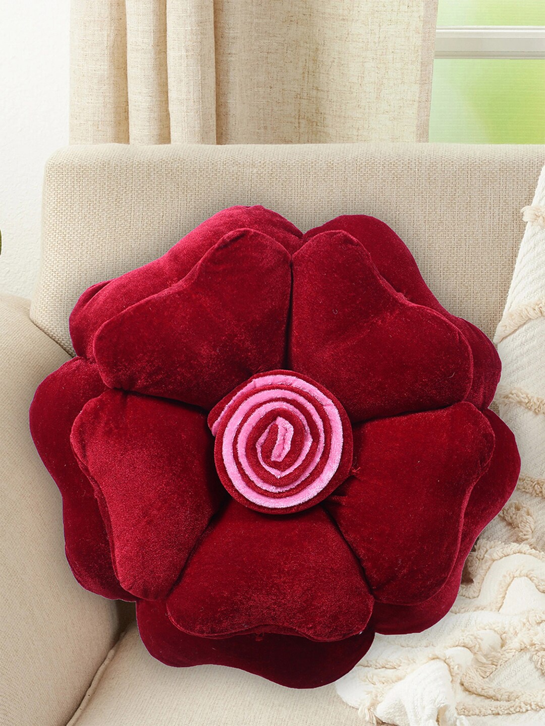 

Kuber Industries Red Set Of 2 Flower Shaped Velvet Pre-Filled Cushions