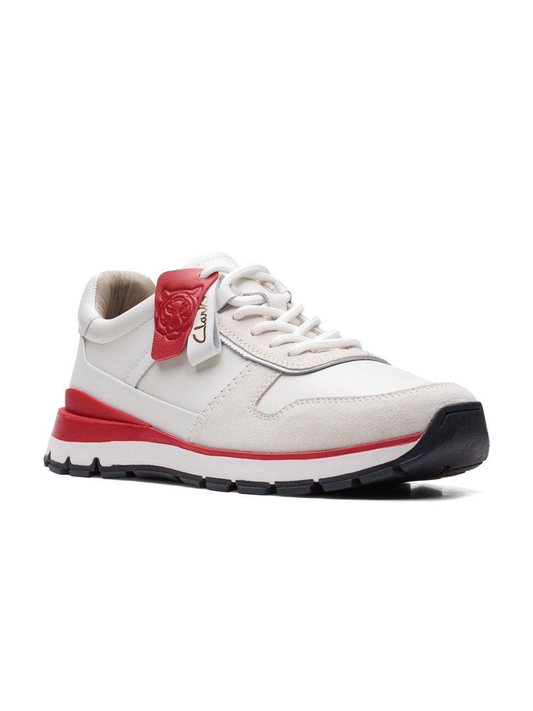 

Clarks Men Colourblocked Lightweight Sneakers, White