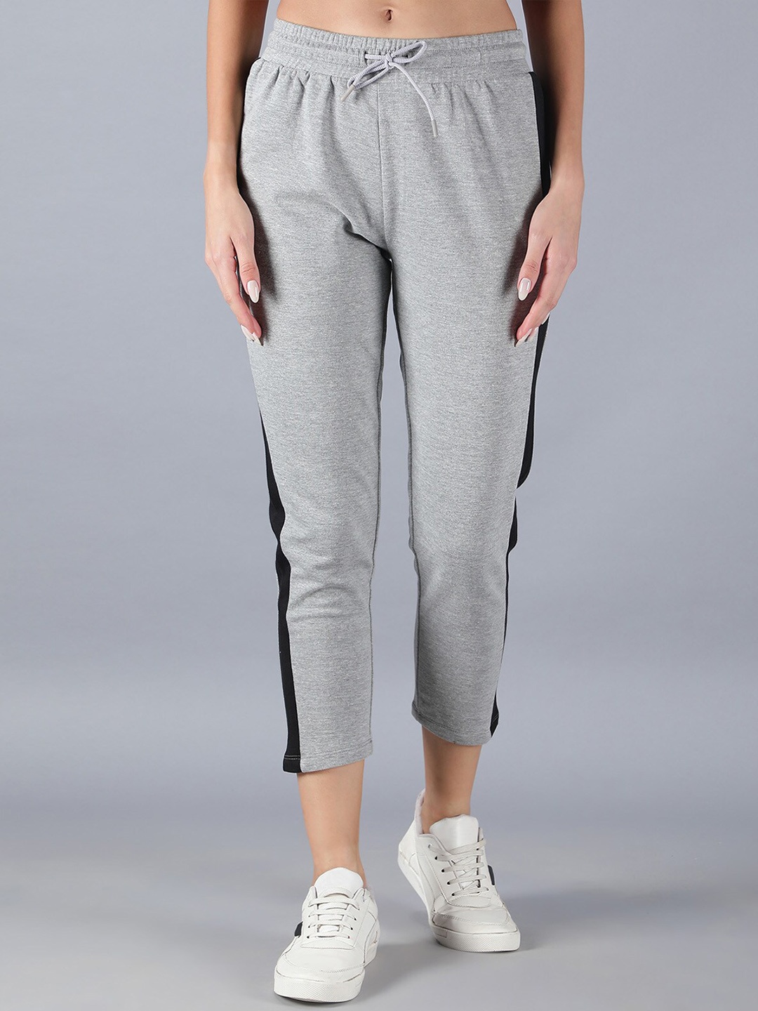 

Nimble Women Three-Fourth Track Pants, Grey