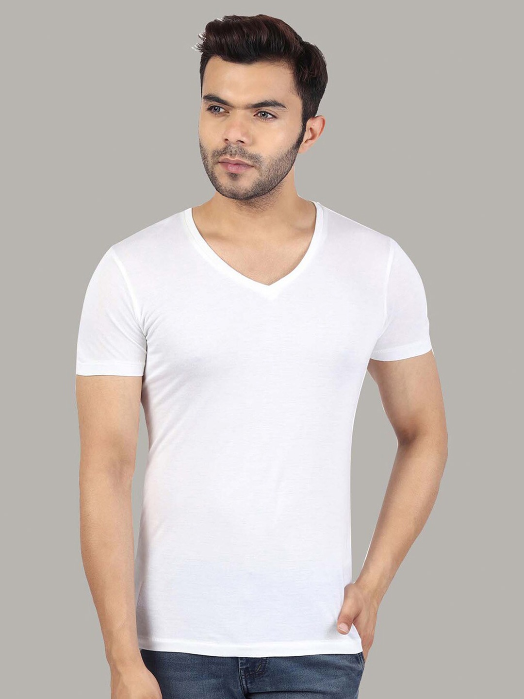 

Nimble Men V-Neck T-shirt, White