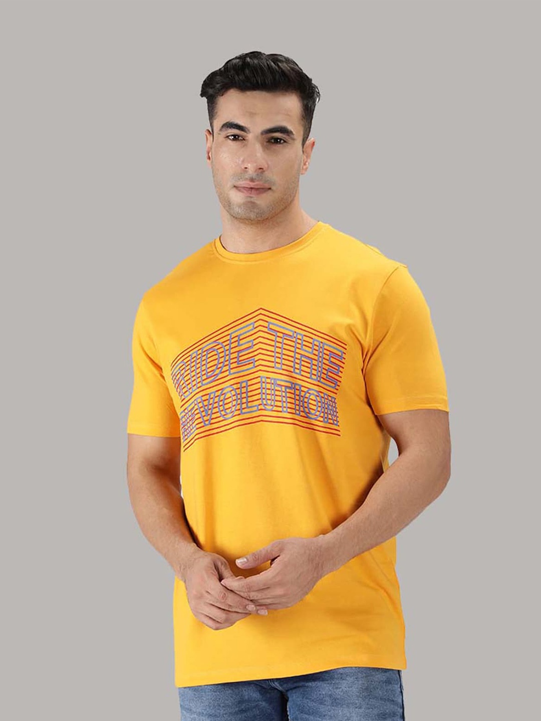 

Nimble Men Yellow Printed Applique T-shirt