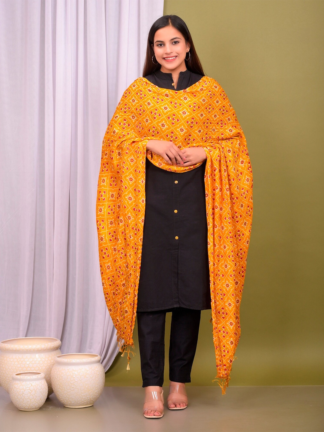 

HANDICRAFT PALACE Yellow & Red Printed Bandhani Dupatta